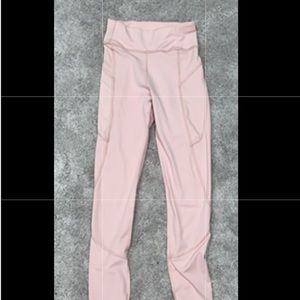 Light pink pocket leggings